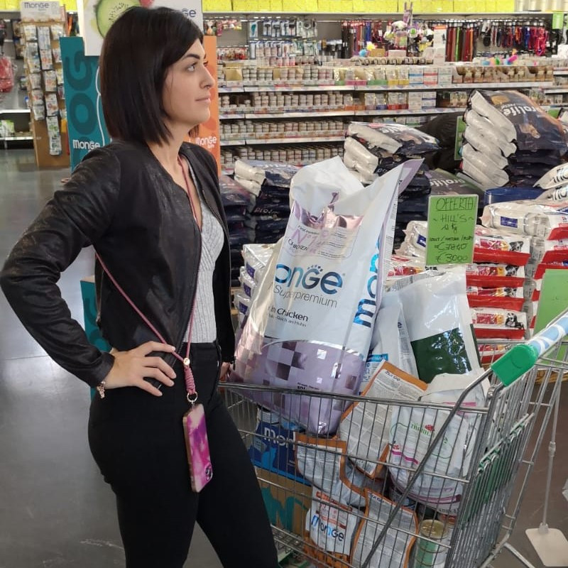 Siamo molto felici! Siamo state da BYG PETSTORE - Associazione Le Sfigatte